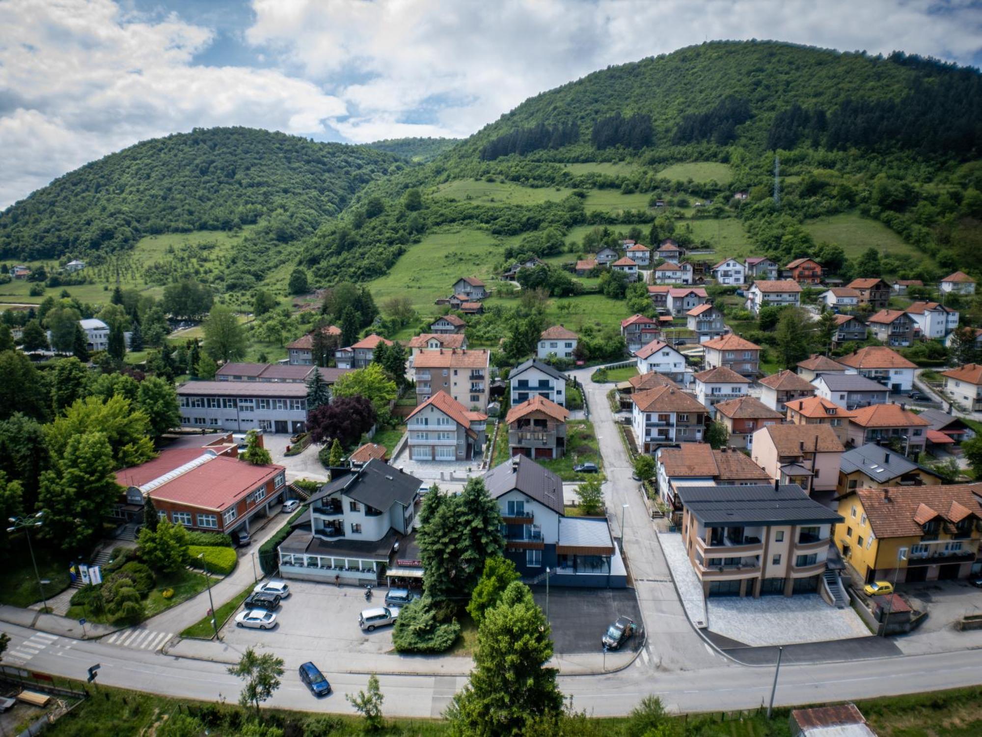 Sunny Corner Apartments Visoko Exterior foto